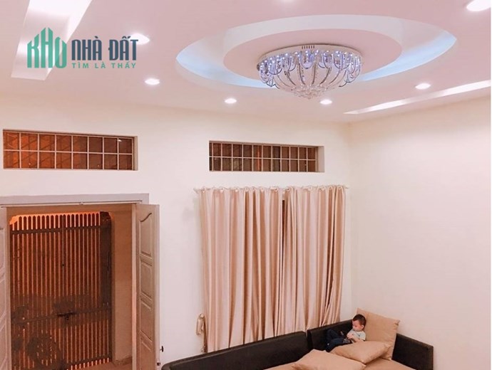 CĂN GÓC, LÊ DUẨN 23m x 4 tầng, giá 3.05 tỷ