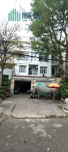 Cho thuê nhà 4 tấm mặt tiền đường Vành Đai Trong 8x20