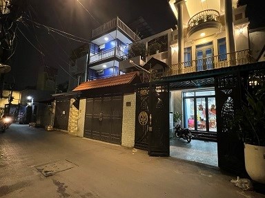 Cho thuê nhà gần trường Nguyễn Trung Trực phường 15 quận Gò Vấp full nội thất cao cấp