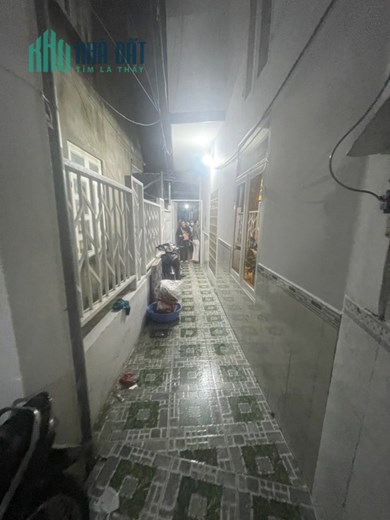 CHDV GẦN DƯƠNG THỊ MƯỜI-150M-13 PHÒNG-DOANHTHU 18TR/tháng