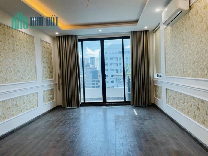 Bán nhà phố Hoàng Văn Thái 80m phân lô oto tránh kinh doanh VIP thang máy giá 16 tỷ