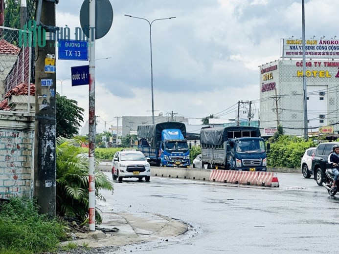THẠNH XUÂN- Q 12- GIÁP GÒ VẤP- BÁN ĐẤT TẶNG DÃY NHÀ TRỌ 5 PHÒNG -130M2 CHĨ 4X TỶ