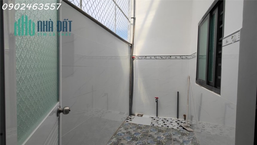 Nhà trước mặt Nhựa Thổ Cư 100% xuất bán chỉ 980 triệu đ