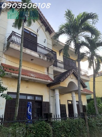 Cho thuê nhà 3 tầng đường Phan Bội Châu ( phố Pháp ), trung tâm phố cổ, Hội An, Quảng Nam