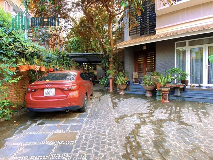 💥 BIỆT THỰ SIÊU VIP KĐT MỚI NGHĨA ĐÔ, CẦU GIẤY 300M2 4T MT 16M, CHỈ 73 TỶ 💥