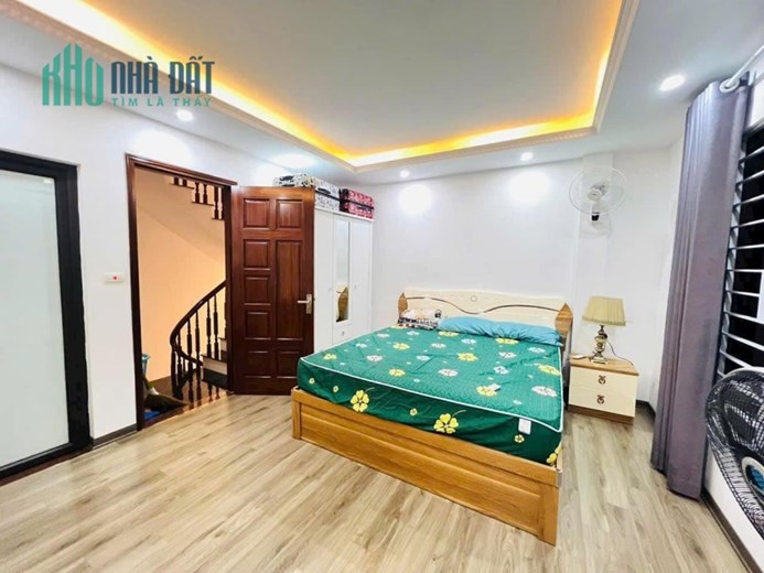 Thuỵ Khuê thông Võng Thị - Nhà mới full Nội thất ở ngay đón Tết 2024 - Ngõ trước nhà rộng 3m, đánh