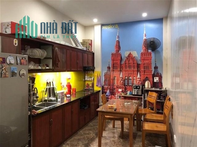 BÁN NHÀ LÔ GÓC SỔ ĐẸP TẠI PHỐ HÀO NAM ĐỐNG ĐA HÀ NỘI GIÁ NHỈNH 4 TỶ
