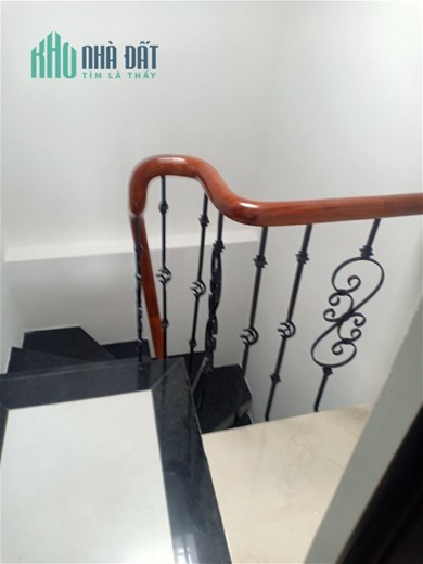 MUA NHÀ CHỈ CẦN CÓ 2 TỶ - ĐÃ  CÓ NGAY NHÀ ĐẸP THANH TRÌ - 4 TẦNG, 3 NGỦ, SỔ VUÔNG ĐẸP, NGÕ Ô TÔ,
