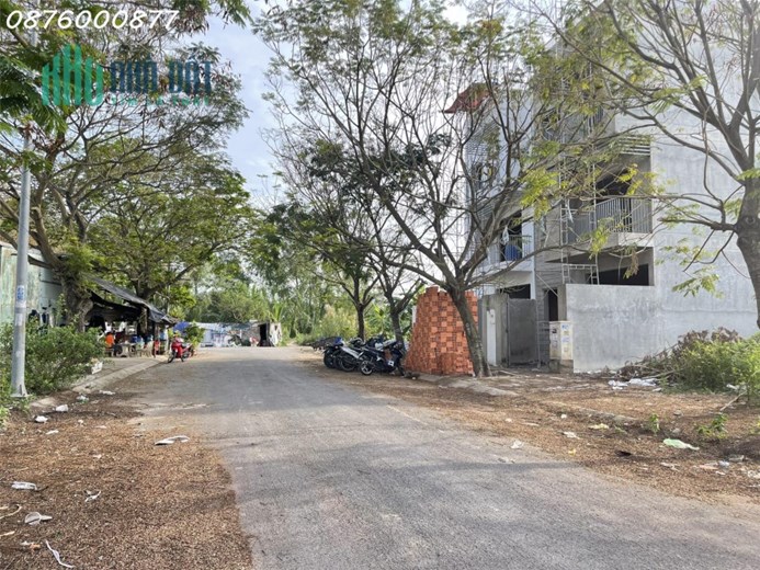Bán đất Lê Văn Lương Nhà Bè. DT 7m x 20m, giá 5X triệu/ m2. Đối diện KDC mở rộng nhà phố đang bán