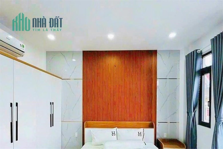 Bán Nhà Mặt Tiền 88m2, 4 Tầng, Kế Bên Hiệp Thành CiTy, Nguyễn Thị Búp. Quận 12