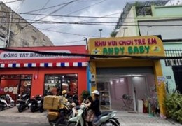 ♥️♥️ Nhà Mặt tiền gần chợ Bà Quẹo, trệt trống suốt 90m2, 17 triệu