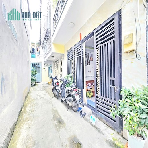 Nhà Bán Phan Văn Trị, Gò Vấp, Emart, 3 Tầng BTCT. Chỉ 3 Tỷ x (TL)