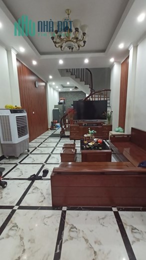SIÊU PHẨM. Bán nhà Định Công Thượng, Hoàng Mai. 60m2 x 5T. MT 4m. Nhà đẹp. Full nội thất. 7 tỷ.