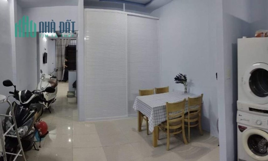 5/12/23 Giảm 1 tỷ : BÁN NHÀ - LẠC LONG QUÂN - TÂN BÌNH - 57M2 - CHỈ 4,4 TỶ - 2 TẦNG  Ở NGAY