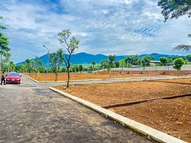 Bán lô đất 160m² cạnh trường tiểu học Đông Xuân mặt tiền 10m cạnh 16m vuông vắn xây biệt thự nhà