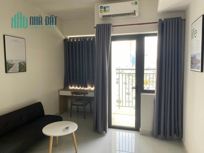 Cho thuê căn hộ Soho Rescident, 100 Cô Giang, Quận 1 : - 1PN thiết kế studio, full nội thất