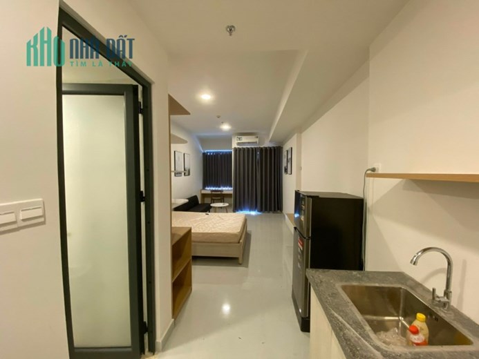 Cho thuê căn hộ Soho Rescident, 100 Cô Giang, Quận 1 : - 1PN thiết kế studio, full nội thất