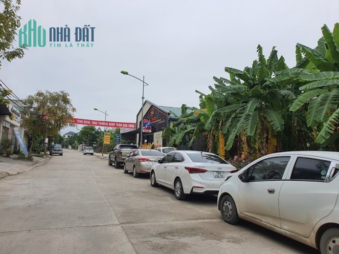 Cho thuê đất không tại Nguyễn Tri Phương, Liên Bảo. DT 250m2