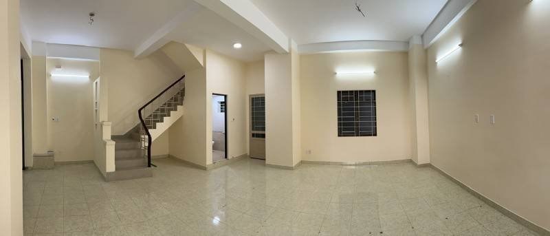 Cho thuê nguyên căn căn hộ chung cư M3 Tôn Thất Thuyết, quận 4 : - Kết cấu trệt, 2 lầu 2 mặt tiền
