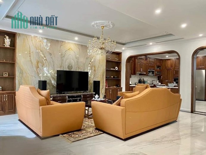 VIP !! Bán biệt thự đơn lập KDT Trung Hòa 250mx4T oto vỉa hè 50 ty sang trọng Cầu giấy tặng NT cao