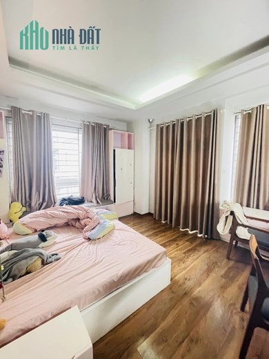Lô góc Gara Ô tô tránh Nguyễn Khang 55m2, 5T, MT 6m, KD, ngõ thông, 11.8 tỷ