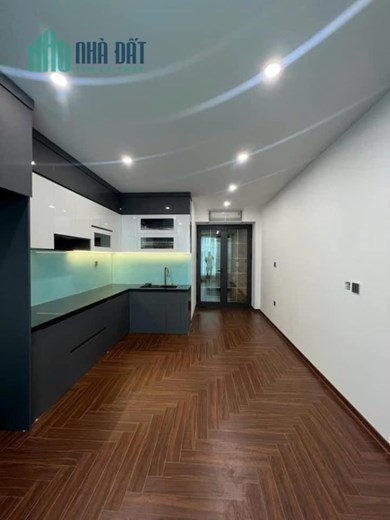 NHÀ ĐẸP DI ÁI-NHỔN TRỤC CHÍNH - ĐƯỜNG THÔNG OTO - 4.xTỷ. LH 0916731784