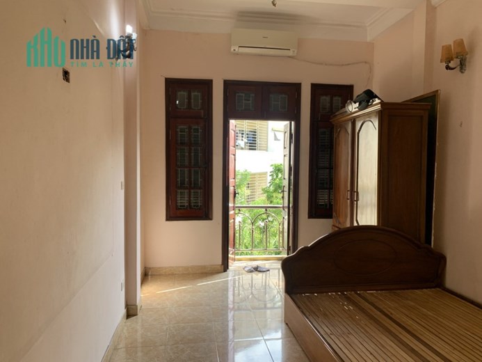 NGUYỄN PHONG SẮC - CẦU GIẤY - 30M2 X 6 TẦNG - MT 3.7M - Ô CHỜ THANG MÁY - Ô TÔ TRÁNH - NHỈNH 7 TỶ
