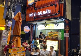 CẦN SANG LẠI QUÁN 3 RÂU – VẠN KIẾP – KHU PHỐ ẨM THỰC PHAN XÍCH LONG Địa chỉ: 136 Vạn Kiếp , p3 ,