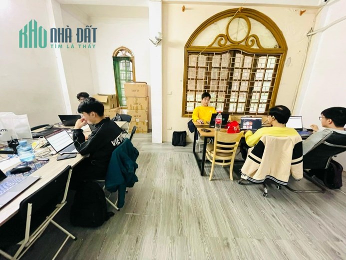 Bán nhà phố Hào Nam 50m MT 6m vị trí vàng cực hiếm kinh doanh oto đỗ giá 8 tỷ