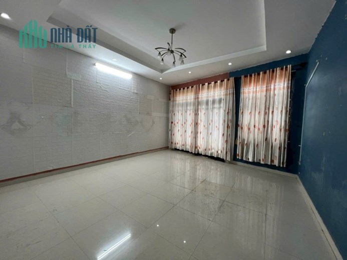 Bán nhà mặt tiền kinh doanh P.Thống Nhất chỉ 5ty2