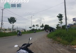 Cần tiền bán gấp 2 nền mặt tiền đường Xuyên Á, đối diện KCN Thạnh Lộc