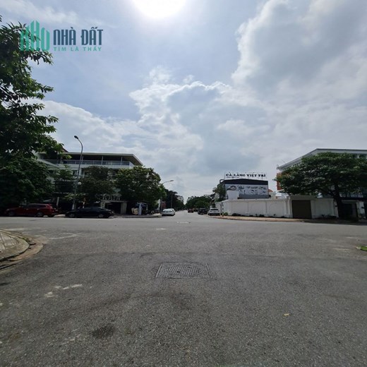 234m2 Khu đấu giá 31ha, Trâu Quỳ, Gia Lâm. Mt 12m. Đường 15m. Lh 0989894845