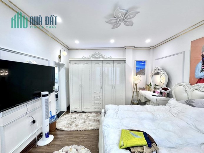 BÁN NHÀ PHỐ BẠCH ĐẰNG-NHÀ ĐẸP Ở NGAY-FULL NỘI THẤT-GẦN PHỐ-TIỆN ÍCH ĐỈNH-38M 4xTỶ