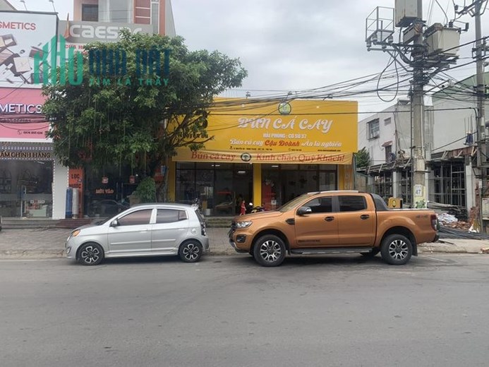 Chính chủ cần cho thuê mặt bằng kinh doanh 73 Nguyễn Du - Phố Ẩm Thực Việt Trì.