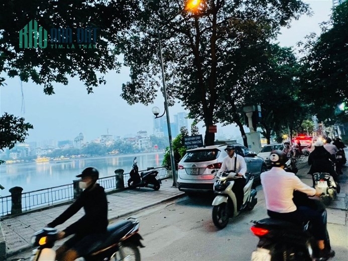 Bán Nhà Phố Mai Anh Tuấn Quận Đống Đa. 95m Mặt Tiền 5m Nhỉnh 12 Tỷ. Cam Kết Ảnh Thật Mô Tả Chính