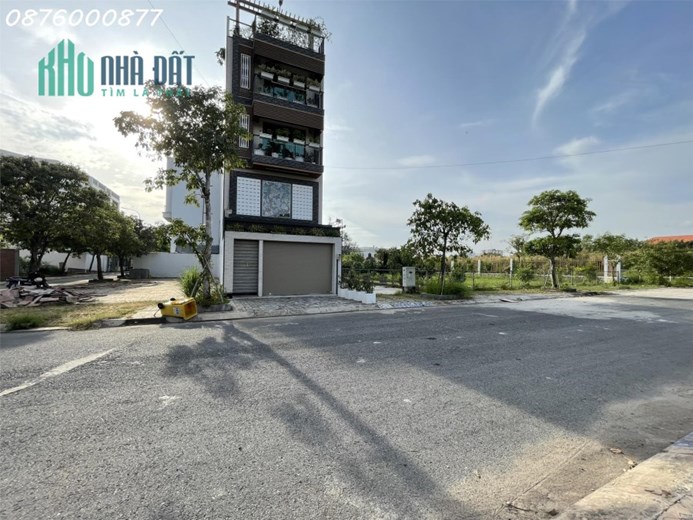 Bán đất hẻm 1078 Lê Văn Lương Nhà Bè. MT đường16m liền kề tòa nhà cho thuê 100 phòng, giá chỉ 55