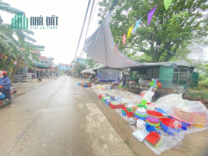 HÀNG HIẾM KINH DOANH BẤT CHẤP  sổ đỏ cất két diện tích 58,2m
 mặt tiền + hậu 5m
 vị trí kinh doanh