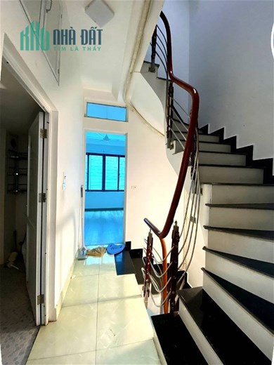 BÁN GẤP 41M2 KHƯƠNG HẠ, THANH XU N, 5 TẦNG, MT 4M, Ô TÔ TRÁNH, KD NHỈNH 8 TỶ.
