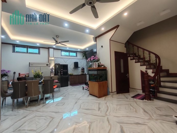 BIỆT THỰ ĐỘI NHÂN 150M 4 TẦNG MT8,2M GIÁ CHỈ 36 TỶ