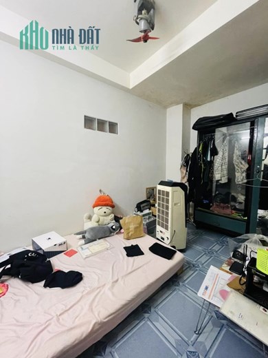 Bán nhà Tân Bình.Do ngộp bank cần bán gấp CMT8 127m2,  7 x17. Nhỉnh 7 tỷ