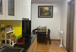 Chính chủ cần bán căn chung cư Đông Bắc phường Trường Thi Địa chỉ: 81 Trường Thi, Thành phố Thanh