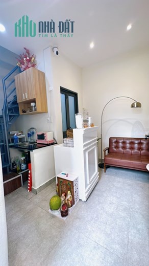 Nhà đẹp căn góc 2Mt kinh doanh -diện tích sd 36m2- 3tấm có 1,4 tỷ xx Nguyễn Khoái Q4