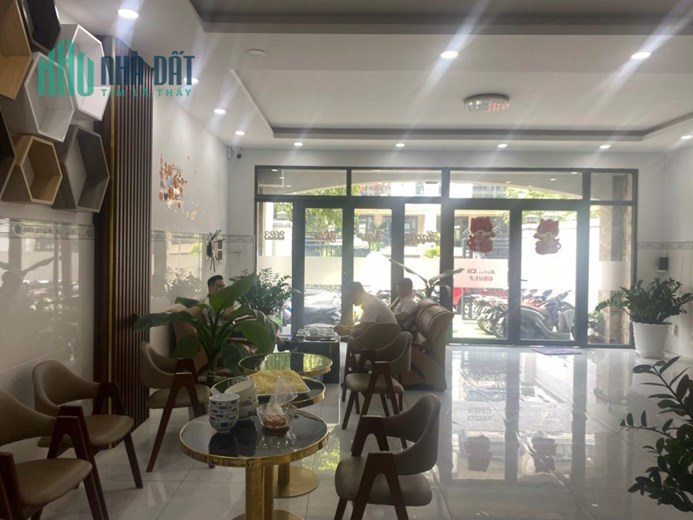 Bán Nhà 4 Tầng 7m x 21m. Vị Trí Đẹp Tại KDT Vạn Phúc City Tp Thủ Đức