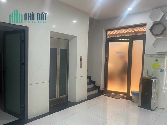 Bán Nhà 4 Tầng 7m x 21m. Vị Trí Đẹp Tại KDT Vạn Phúc City Tp Thủ Đức
