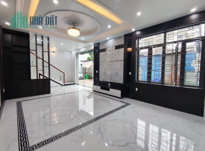 Siêu phẩm Trung Lực, 50m 4 tầng lô góc, GIÁ 5.2 tỉ ô.tô đỗ cửa vài chiếc