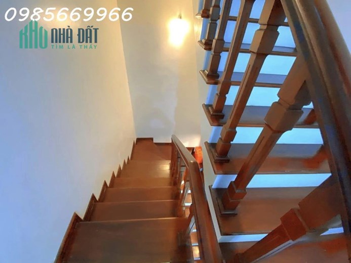 Phân lô ViP Nguyễn Khánh Toàn 60m - 12 tỷ , Vỉa hè To