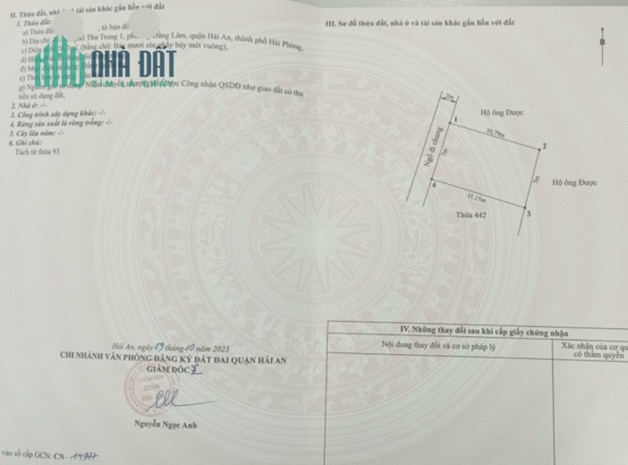 Bán nhà sau mặt đường Thư Trung, diện tích 77m 2 ngủ GIÁ 3.3 tỉ, sân cổng