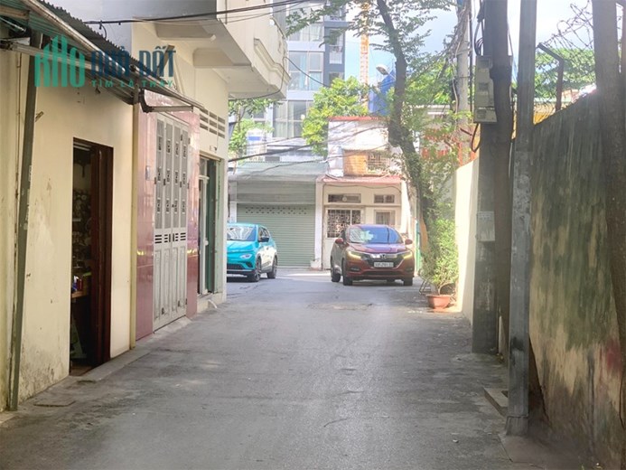 Bán nhà riêng NGUYỄN PHONG SẮC - CẦU GIẤY - 30M2 X 6 TẦNG - MT 3.7M VUÔNG ĐẸP - Ô TÔ TRÁNH - NHỈNH