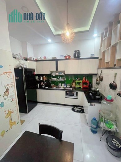 Bán nhà shr 49m2 3tang hẻm kiamoning Bùi Xuân Phái , ngay DH công thương , 5 tỷ nhỉnh 0932030061