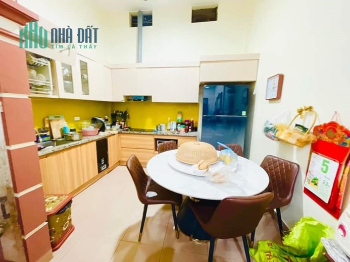 BÁN NHÀ ĐÀO TẤN, BA ĐÌNH - MẶT NGÕ - SÁT PHỐ - DÂN XÂY - 47/50M2 - 5T - 7.x ty